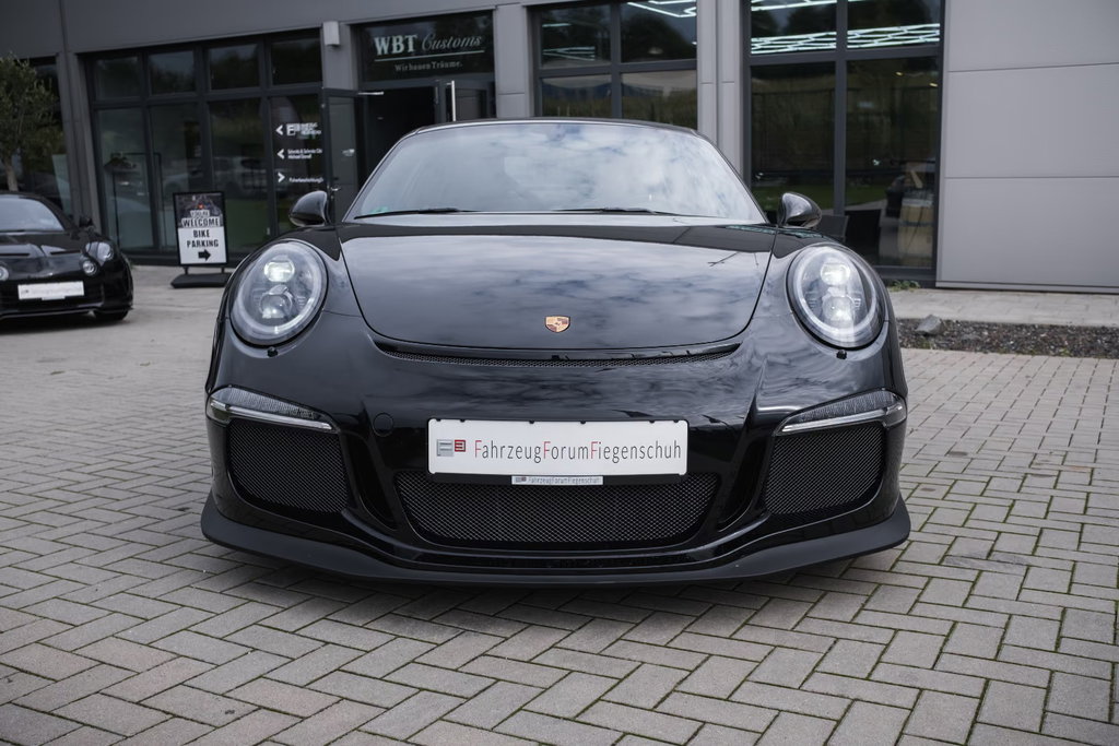 Porsche 911 Carrera S „Martini Racing Edition“