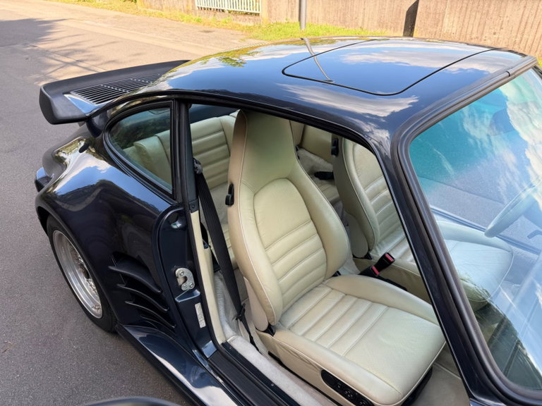Porsche 911 Turbo 3.3