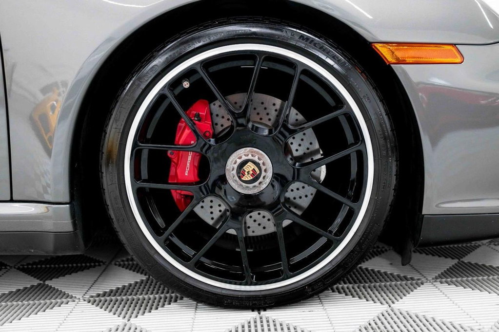 Porsche 997.2 Carrera GTS