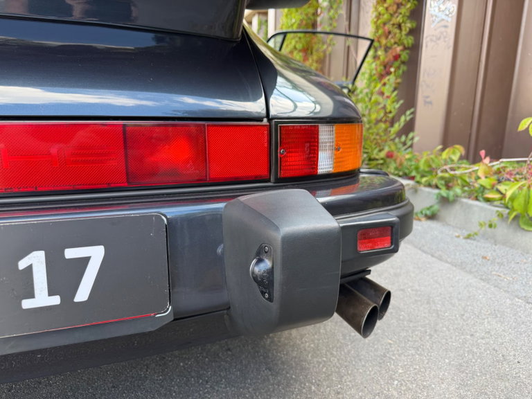 Porsche 911 Turbo 3.3