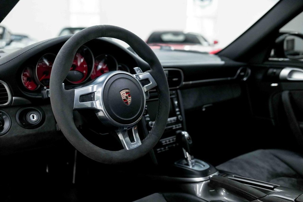 Porsche 997.2 Carrera GTS