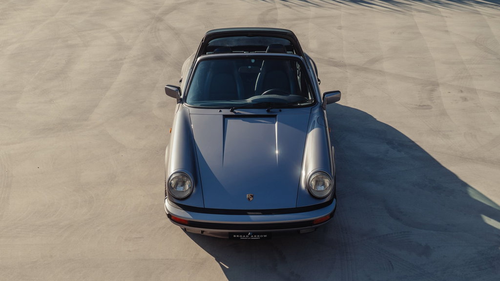 Porsche 911 Carrera 3.2