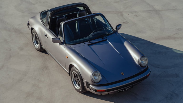 Porsche 911 Carrera 3.2