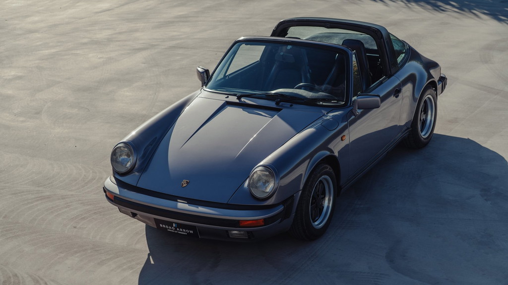 Porsche 911 Carrera 3.2