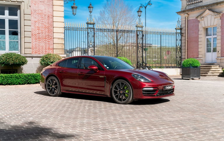 Porsche Panamera Turbo S E-Hybrid
