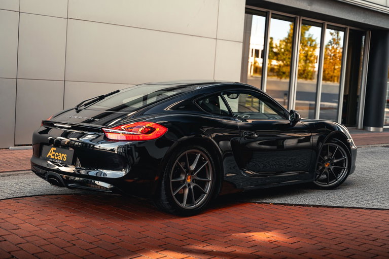 Porsche 981 Cayman