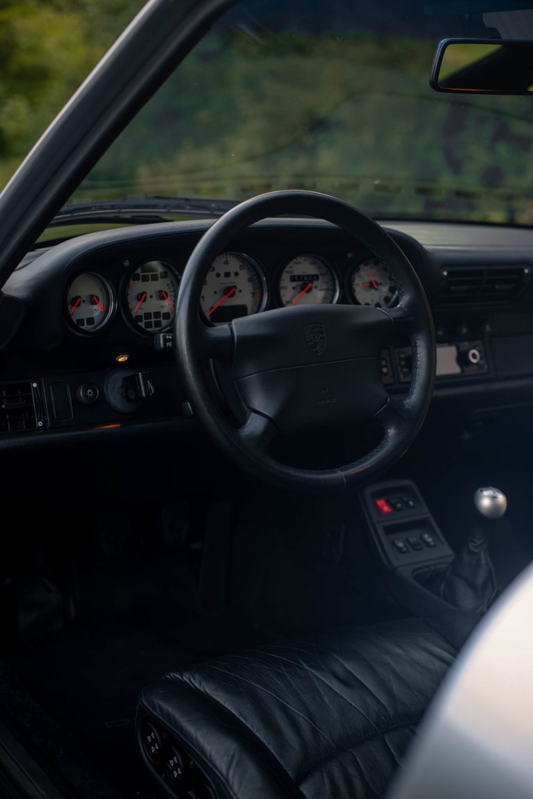 Porsche 993 Carrera 4S