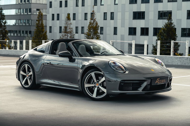 Porsche 992 Targa 4