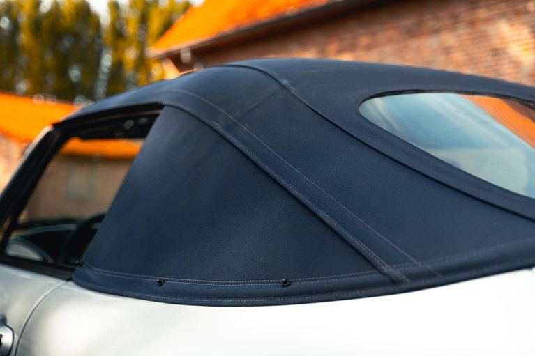 Porsche 993 Carrera 4