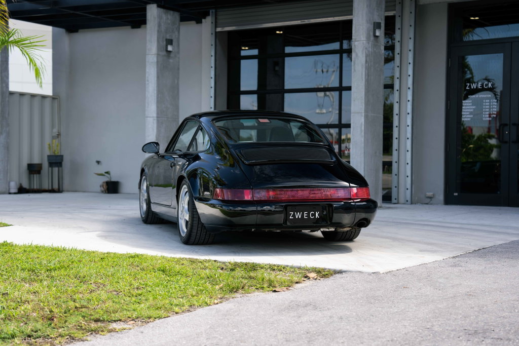 Porsche 964 Carrera 2