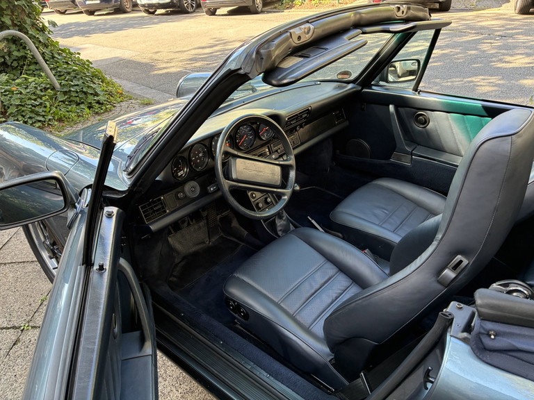 Porsche 911 Carrera 3.2
