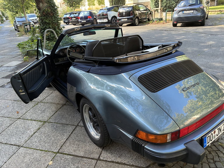 Porsche 911 Carrera 3.2