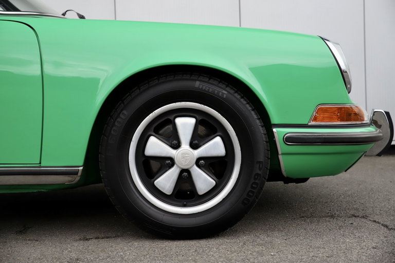 Porsche 911 E