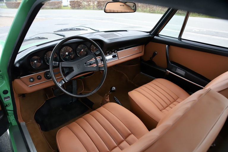 Porsche 911 E