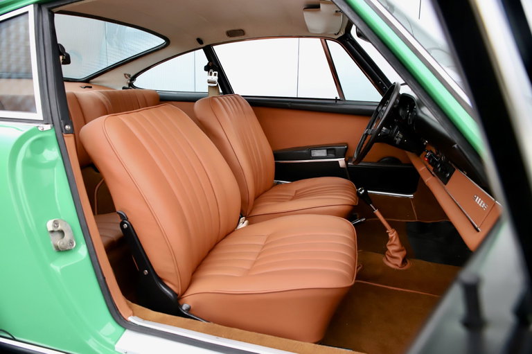 Porsche 911 E