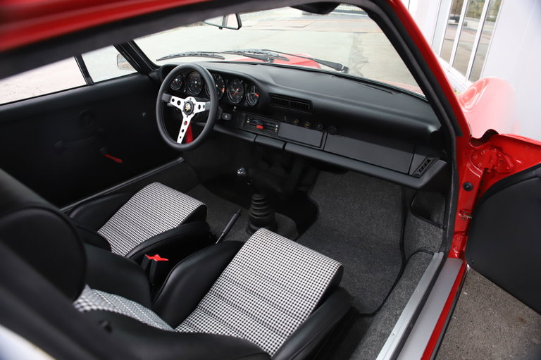 Porsche 911 Backdate