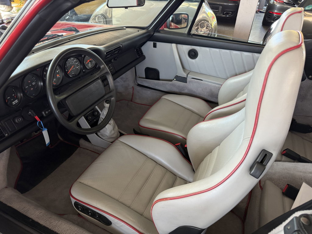 Porsche 911 Turbo 3.3