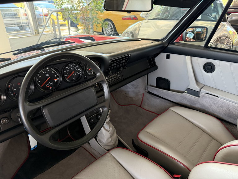 Porsche 911 Turbo 3.3
