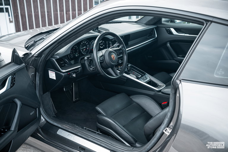 Porsche 992 Carrera S