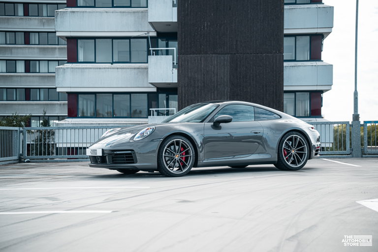 Porsche 992 Carrera S
