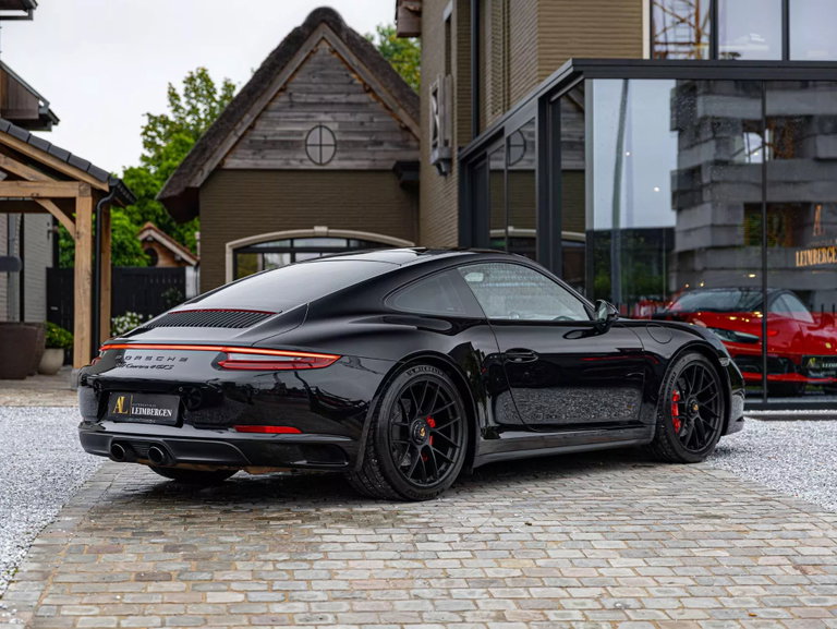 Porsche 991.2 Carrera 4 GTS