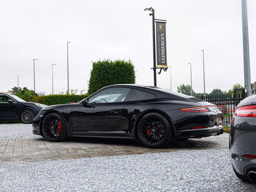 Porsche 991.2 Carrera 4 GTS