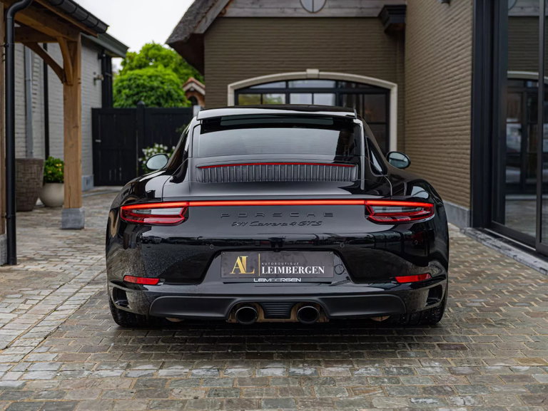 Porsche 991.2 Carrera 4 GTS