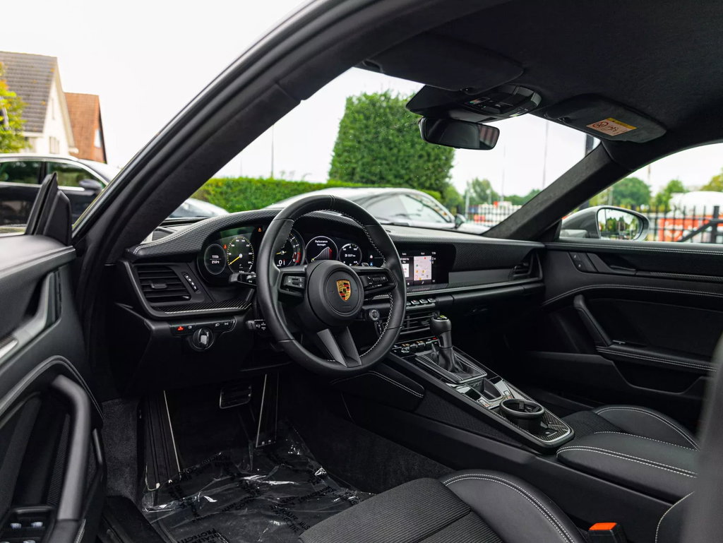 Porsche 992 GT3 Touring