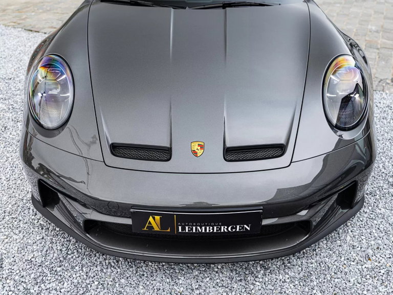 Porsche 992 GT3 Touring