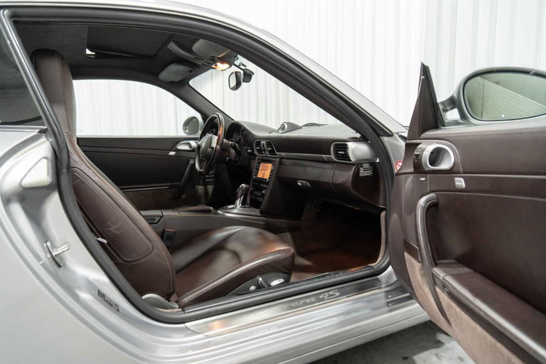 Porsche 997.2 Carrera 4S