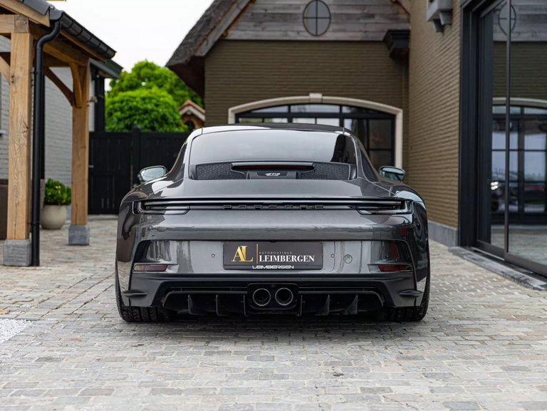 Porsche 992 GT3 Touring