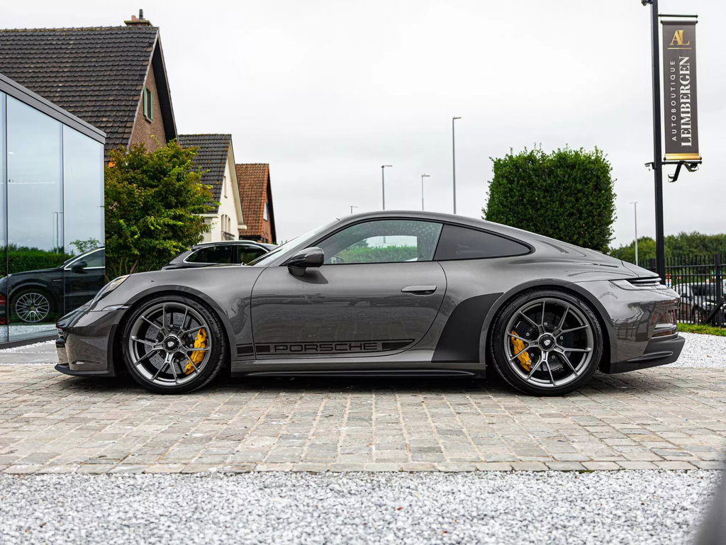 Porsche 992 GT3 Touring