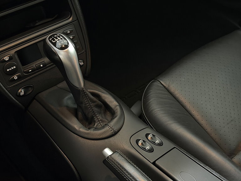 Porsche 996.2 Carrera 4