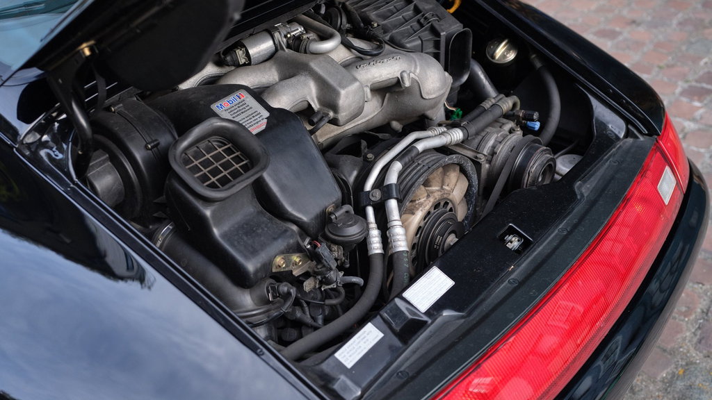 Porsche 993 Carrera 4S