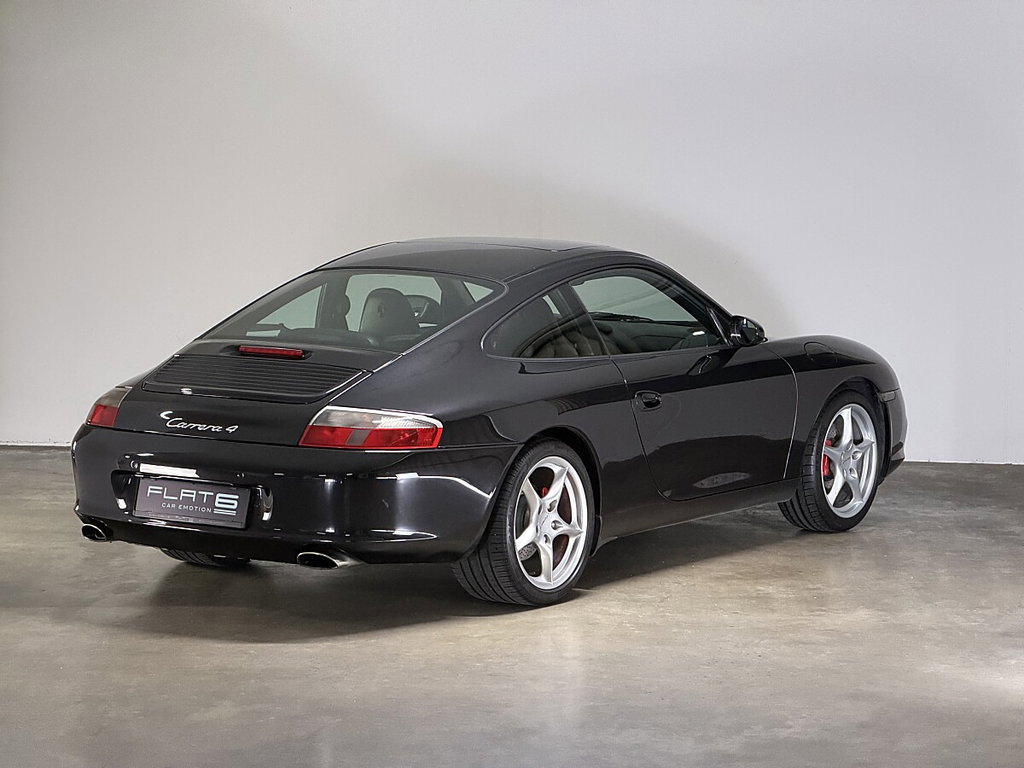 Porsche 996.2 Carrera 4