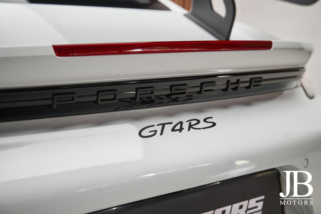 Porsche 718 Cayman GT4 RS