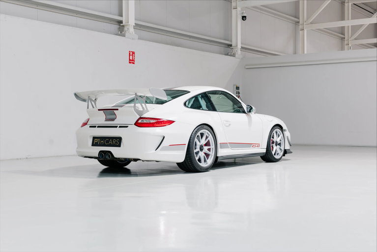 Porsche 997.2 GT3 RS 4.0
