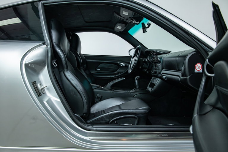 Porsche 996.2 Carrera