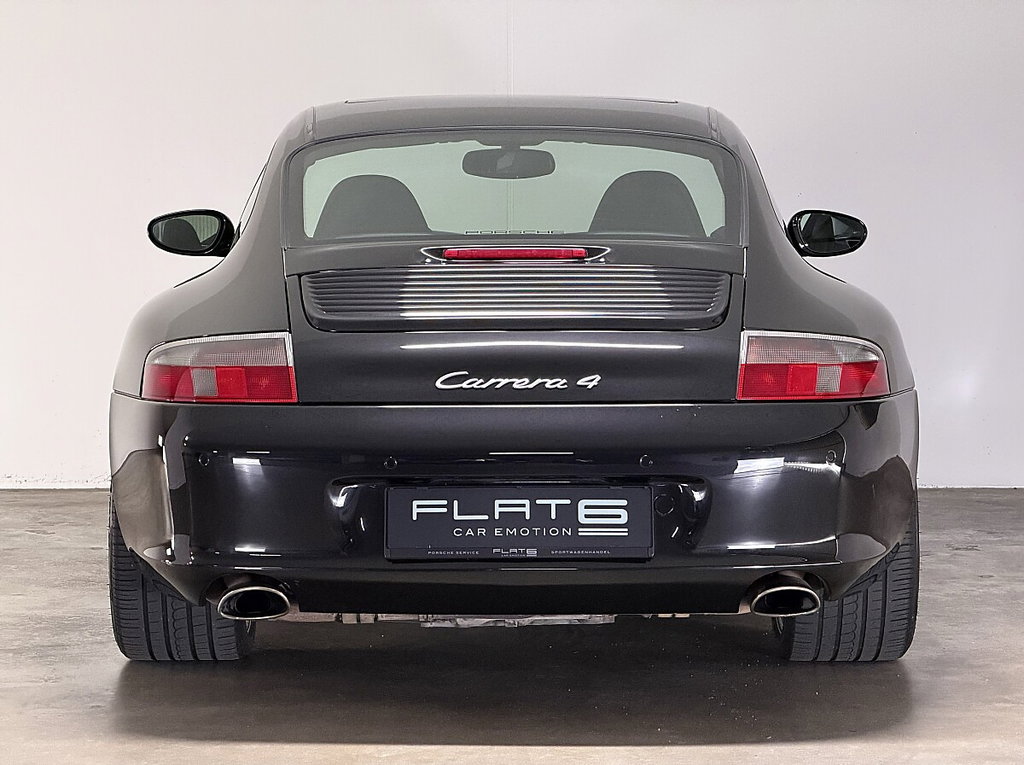 Porsche 996.2 Carrera 4