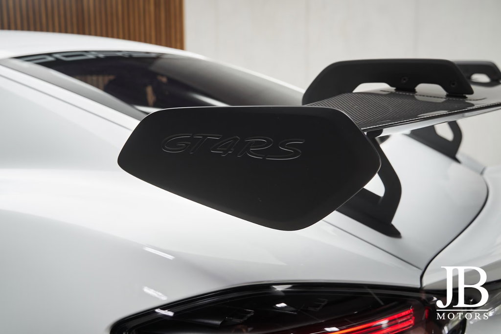 Porsche 718 Cayman GT4 RS