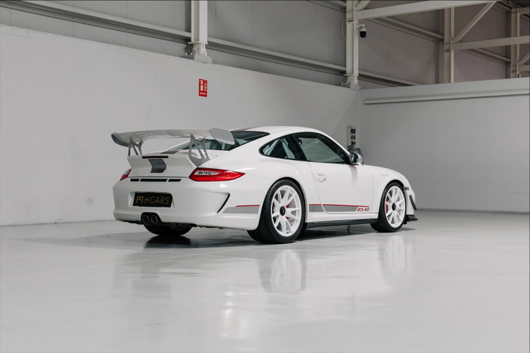 Porsche 997.2 GT3 RS 4.0