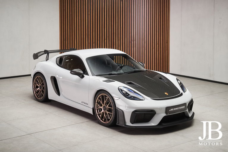 Porsche 718 Cayman GT4 RS