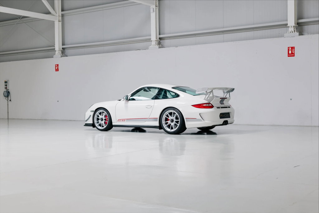 Porsche 997.2 GT3 RS 4.0