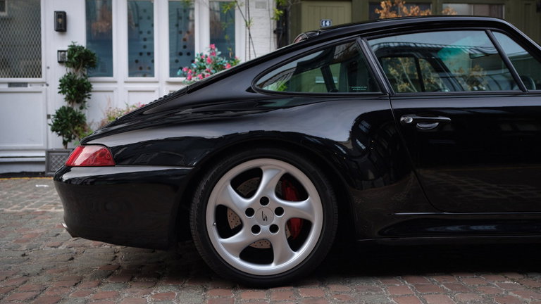 Porsche 993 Carrera 4S