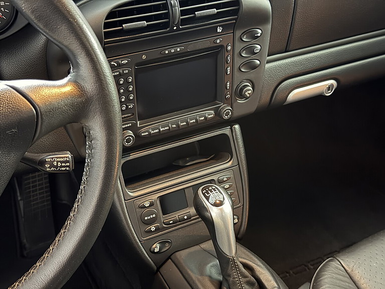 Porsche 996.2 Carrera 4