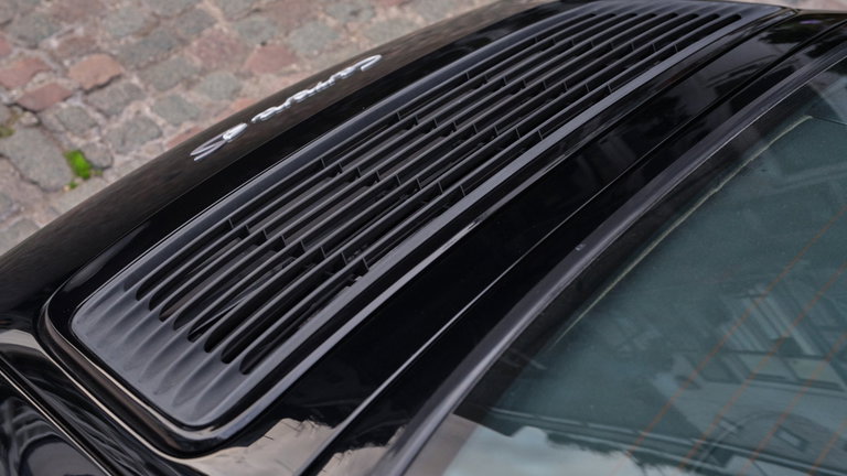 Porsche 993 Carrera 4S