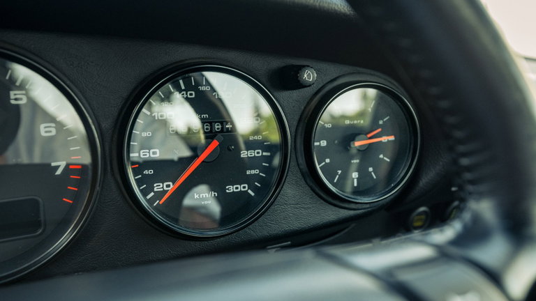 Porsche 964 Carrera 2