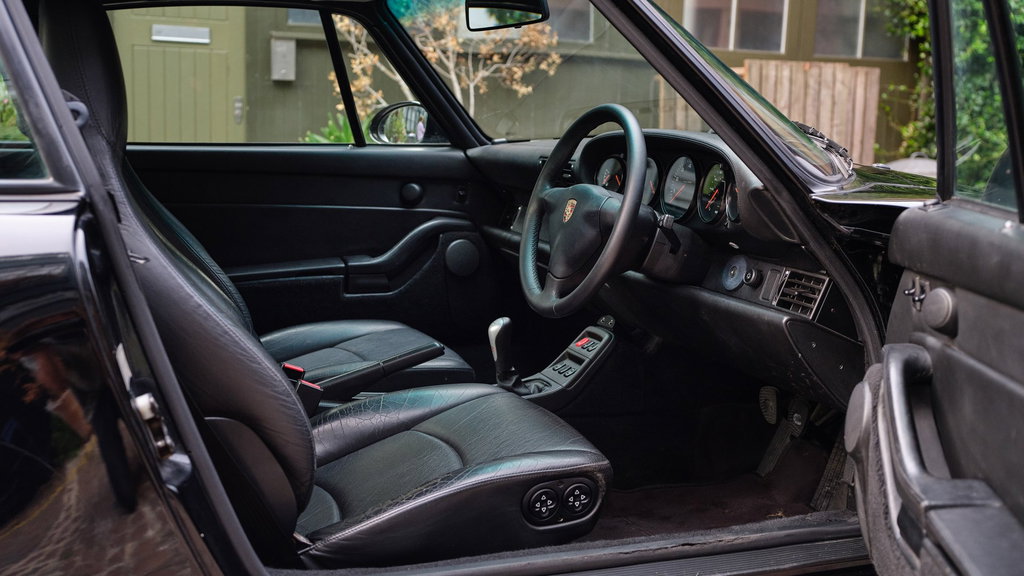 Porsche 993 Carrera 4S