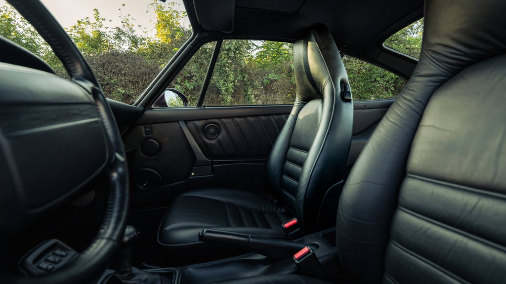 Porsche 964 Carrera 2