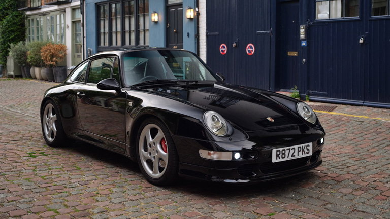 Porsche 993 Carrera 4S
